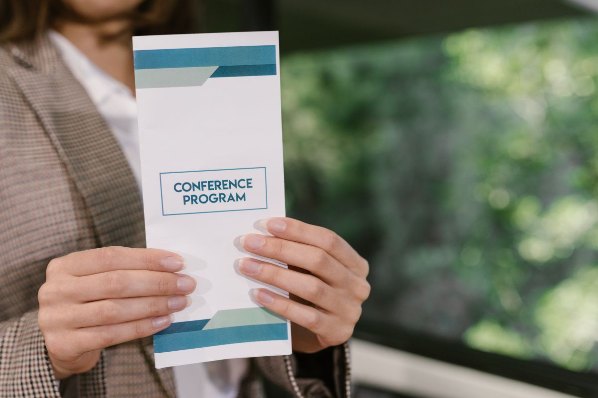 Print marketing : quels supports choisir à chaque étape du parcours client ?